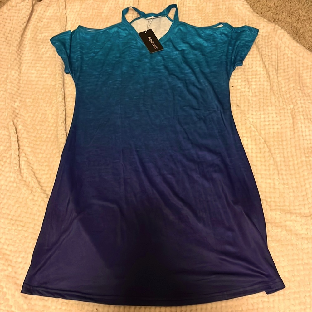 SheShow. Small dress